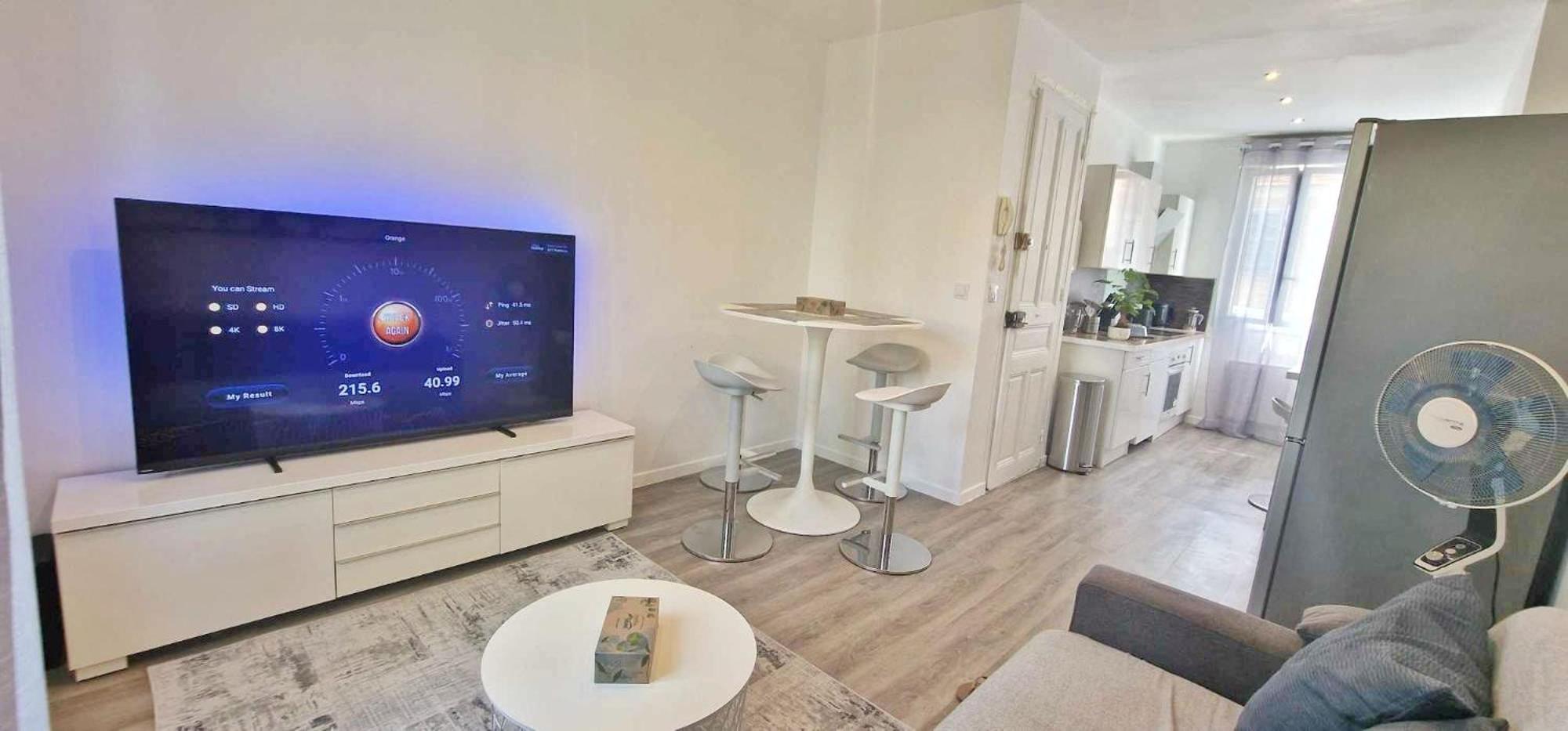 Cosy - Proche Et Toute Commodites Appartement